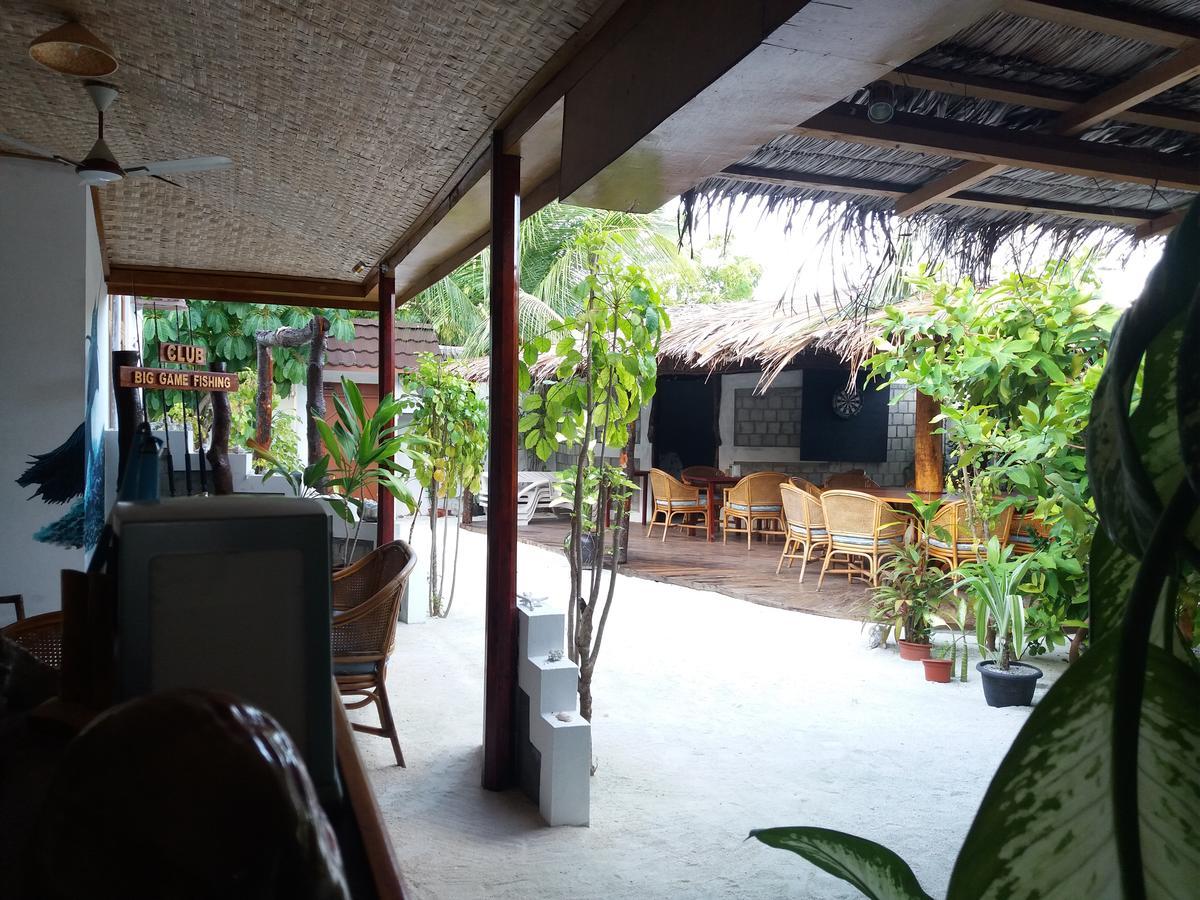 Alvi Star Inn Thulhaadhoo Extérieur photo